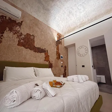 Corona Suite 4*