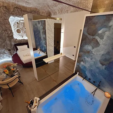 فندق مبيت وإفطار Corona Suite 4*